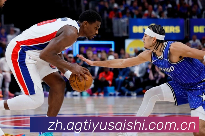 美加男篮国际热身赛激战在即双方争夺胜利解析-深度解析 美加男篮国际热身赛激战在即双方争夺胜利解析-深度解析